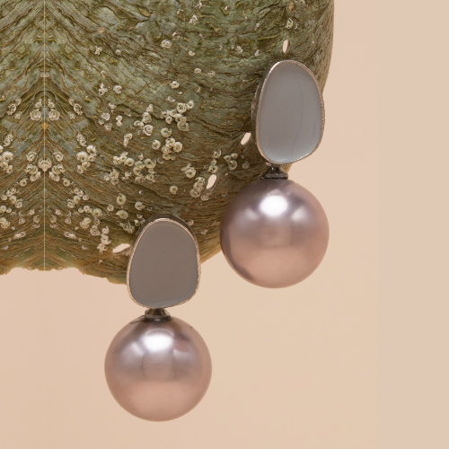 THSE1069: Grey: Pretty Pearl Earrings